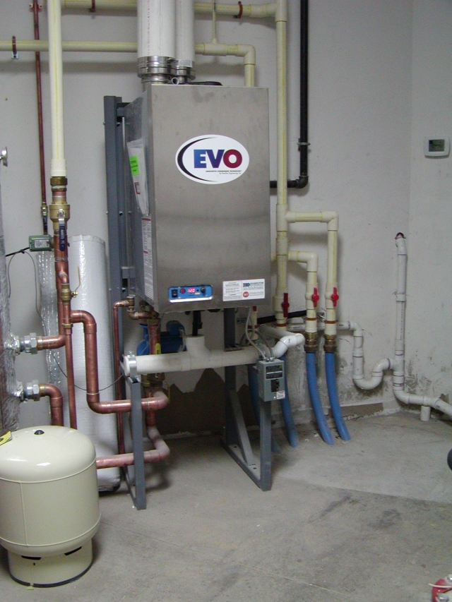 Hamilton Evo Water Heating System (HW599-275 tank) Thumbnail